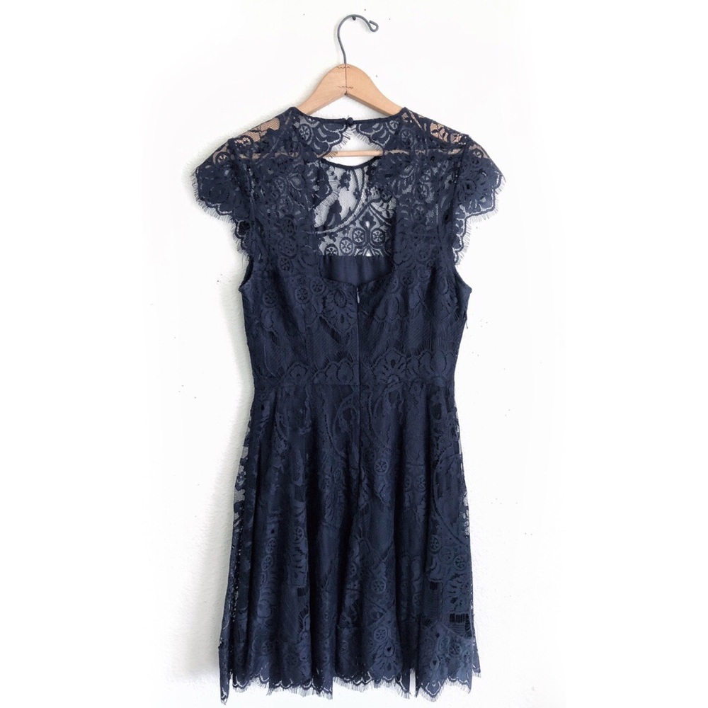 BB DAKOTA 'Rhianna' Dress - Picture 2 of 6